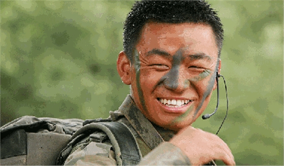 光輝照明分享從《士兵突擊》經(jīng)典臺(tái)詞學(xué)管理 光輝照明分享從《士兵突擊》經(jīng)典臺(tái)詞學(xué)管理