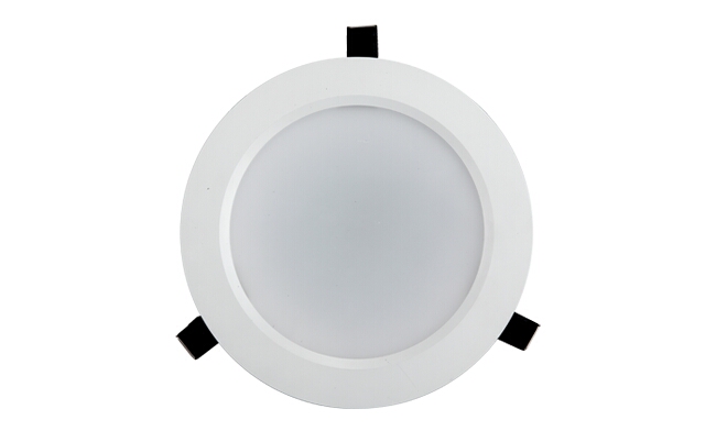 華輝照明專業(yè)生產(chǎn)LED筒燈，COB筒燈，全國(guó)行業(yè)領(lǐng)先，服務(wù)過(guò)全國(guó)各類工程達(dá)2000家。