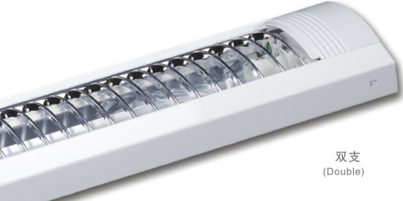 華輝照明專業生產LED燈管支架,全國行業領先,服務過全國各類工程達2000家。 華輝照明專業生產LED燈管支架,全國行業領先,服務過全國各類工程達2000家。