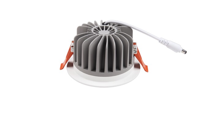 廣東筒燈，led筒燈，筒燈廠家，COB筒燈知名品牌華輝照明，公司產(chǎn)品通過(guò)3C、CE、UL、VDE等國(guó)內(nèi)外權(quán)威認(rèn)證。