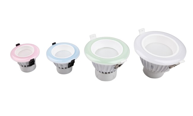 COB筒燈燈體保用5年,驅動保用2年,光源使用30000小時。 COB筒燈燈體保用5年,驅動保用2年,光源使用30000小時。