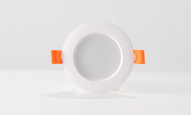 華輝照明成立于1987年，是一家專業生產LED辦公吊線燈,led面板燈,面板燈廠家,直發光面板燈，側發光面板燈的大型企業。