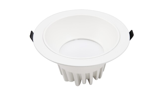 LED 5寸15W防眩光筒燈 開孔¢140mm 黃光/白光/中性光 LED 5寸15W防眩光筒燈 開孔¢140mm 黃光/白光/中性光