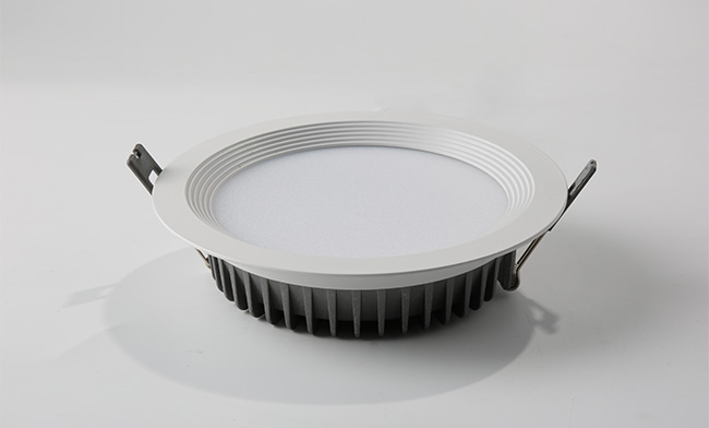 6寸雙色筒燈 開(kāi)孔 ¢165mm 調(diào)光調(diào)色LED筒燈 6寸雙色筒燈 開(kāi)孔 ¢165mm 調(diào)光調(diào)色LED筒燈